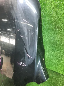 КРЫЛО НА TOYOTA VOXY ZRR70G