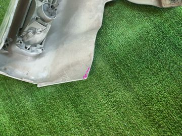 КЛЫК БАМПЕРА НА MITSUBISHI PAJERO V65W