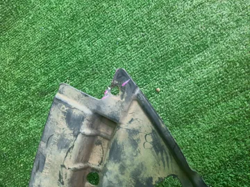 ЗАЩИТА ПОД КРЫЛО НА TOYOTA AVENSIS AZT251