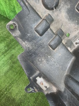 ЗАЩИТА ПОД КРЫЛО НА LEXUS HS250H ANF10