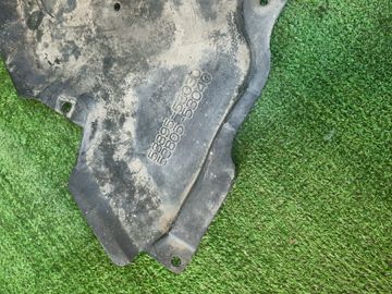 ЗАЩИТА ПОД КРЫЛО НА LEXUS IS350 GSE21