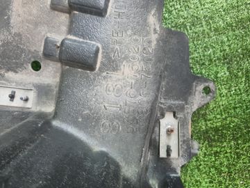 ЗАЩИТА ПОД КРЫЛО НА LEXUS HS250H ANF10