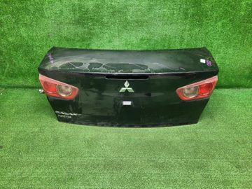 КРЫШКА БАГАЖНИКА НА MITSUBISHI GALANT FORTIS CY4A
