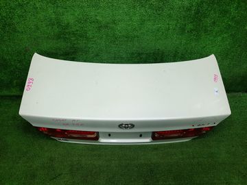 КРЫШКА БАГАЖНИКА НА TOYOTA VISTA SV50