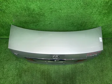 КРЫШКА БАГАЖНИКА НА TOYOTA PREMIO ZZT240