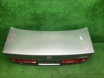 КРЫШКА БАГАЖНИКА НА TOYOTA VISTA SV50