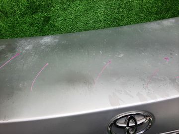 КРЫШКА БАГАЖНИКА НА TOYOTA PREMIO ZZT240