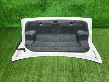 КРЫШКА БАГАЖНИКА НА MITSUBISHI GALANT FORTIS CY4A