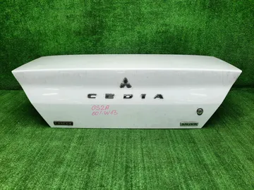 КРЫШКА БАГАЖНИКА НА MITSUBISHI LANCER CS2A