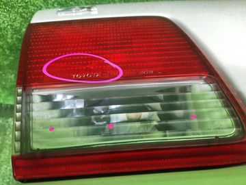 КРЫШКА БАГАЖНИКА НА TOYOTA CAMRY SV40