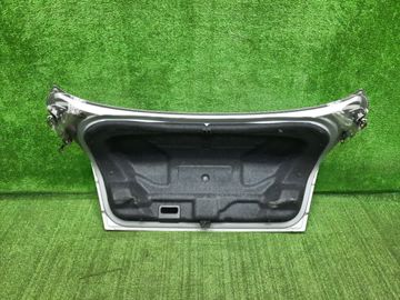 КРЫШКА БАГАЖНИКА НА NISSAN SKYLINE V35