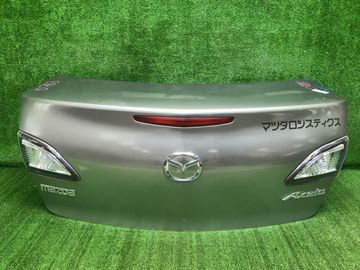 КРЫШКА БАГАЖНИКА НА MAZDA AXELA BL5FP