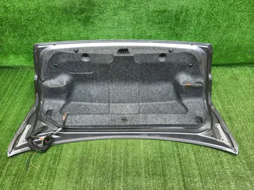КРЫШКА БАГАЖНИКА НА MITSUBISHI GALANT FORTIS CY4A
