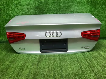 КРЫШКА БАГАЖНИКА НА AUDI A4 8K2
