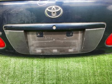 КРЫШКА БАГАЖНИКА НА TOYOTA ARISTO JZS160