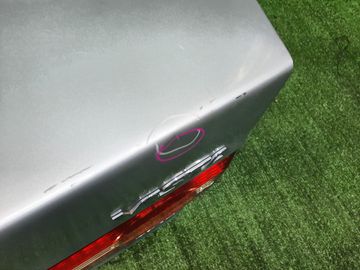 КРЫШКА БАГАЖНИКА НА TOYOTA VISTA SV50