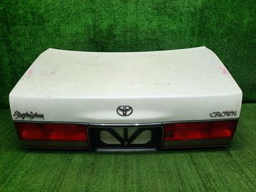 КРЫШКА БАГАЖНИКА НА TOYOTA CROWN JZS151