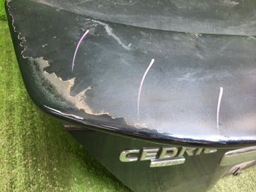 КРЫШКА БАГАЖНИКА НА NISSAN CEDRIC HY34