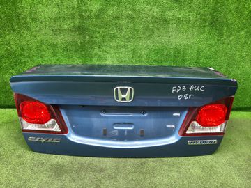 КРЫШКА БАГАЖНИКА НА HONDA CIVIC FD3