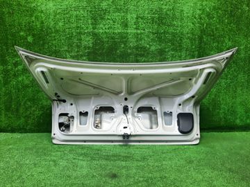 КРЫШКА БАГАЖНИКА НА TOYOTA CAMRY SV40