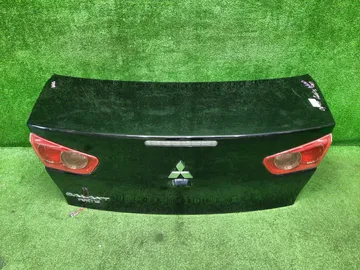 КРЫШКА БАГАЖНИКА НА MITSUBISHI GALANT FORTIS CY4A