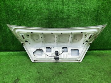 КРЫШКА БАГАЖНИКА НА MITSUBISHI LANCER CEDIA CS2A