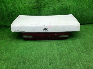 КРЫШКА БАГАЖНИКА НА TOYOTA SPRINTER AE100
