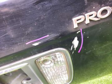 КРЫШКА БАГАЖНИКА НА TOYOTA PROGRES JCG10