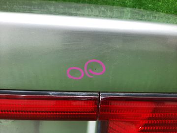 КРЫШКА БАГАЖНИКА НА NISSAN SUNNY B15