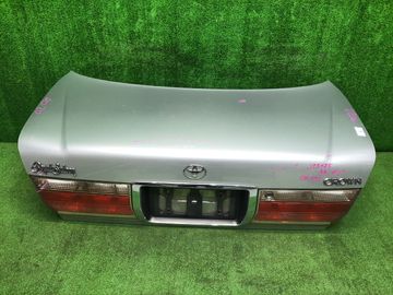 КРЫШКА БАГАЖНИКА НА TOYOTA CROWN JZS175