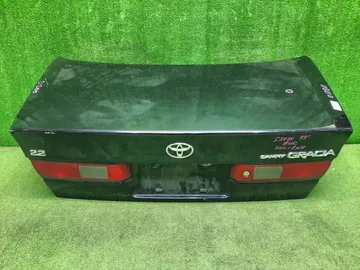 КРЫШКА БАГАЖНИКА НА TOYOTA CAMRY GRACIA SXV20