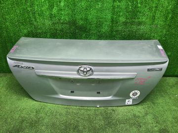 КРЫШКА БАГАЖНИКА НА TOYOTA AXIO NZE141