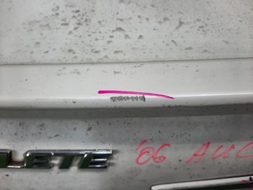 КРЫШКА БАГАЖНИКА НА TOYOTA CROWN GRS180