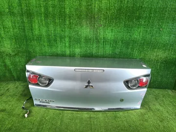 КРЫШКА БАГАЖНИКА НА MITSUBISHI GALANT FORTIS CY4A