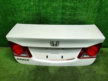 КРЫШКА БАГАЖНИКА НА HONDA CIVIC FD3