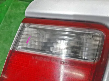 КРЫШКА БАГАЖНИКА НА TOYOTA CAMRY SV40