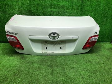 КРЫШКА БАГАЖНИКА НА TOYOTA CAMRY ACV40