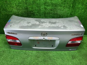 КРЫШКА БАГАЖНИКА НА TOYOTA COROLLA AE110