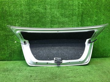 КРЫШКА БАГАЖНИКА НА TOYOTA AXIO NZE141