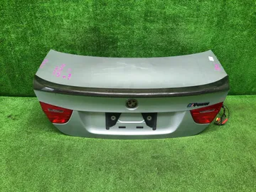 КРЫШКА БАГАЖНИКА НА BMW 320I E90
