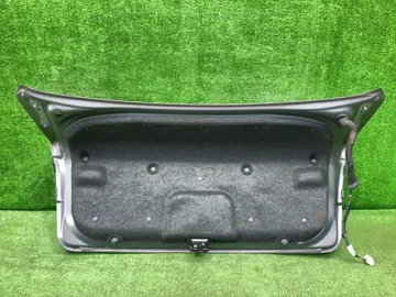 КРЫШКА БАГАЖНИКА НА MAZDA AXELA BK5P