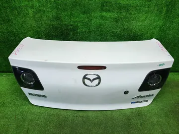 КРЫШКА БАГАЖНИКА НА MAZDA AXELA BK5P