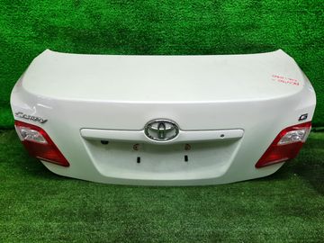 КРЫШКА БАГАЖНИКА НА TOYOTA CAMRY ACV40