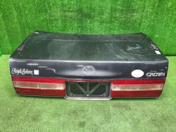 КРЫШКА БАГАЖНИКА НА TOYOTA CROWN JZS151