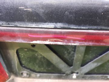 КРЫШКА БАГАЖНИКА НА TOYOTA CROWN JZS151