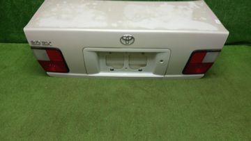 КРЫШКА БАГАЖНИКА НА TOYOTA CAMRY SV40