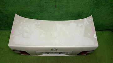 КРЫШКА БАГАЖНИКА НА TOYOTA CAMRY SV40