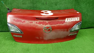 КРЫШКА БАГАЖНИКА НА MAZDA AXELA BL6FJ