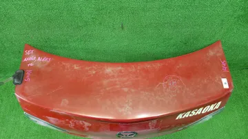 КРЫШКА БАГАЖНИКА НА MAZDA AXELA BL6FJ