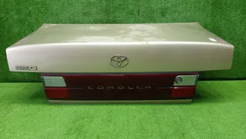 КРЫШКА БАГАЖНИКА НА TOYOTA COROLLA AE101